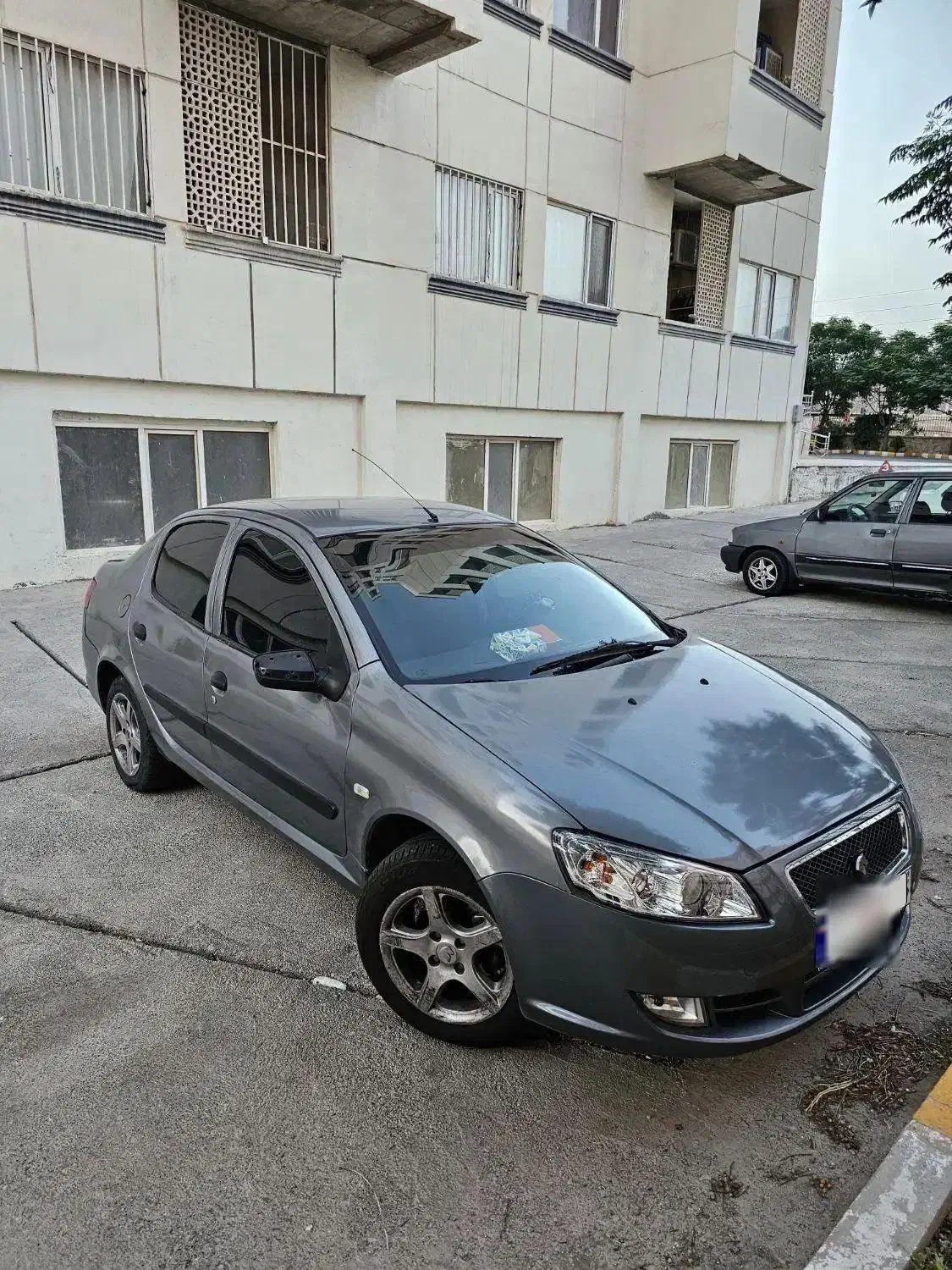 رانا ۹۵|خودرو سواری و وانت|پرند, فاز ۶|دیوار