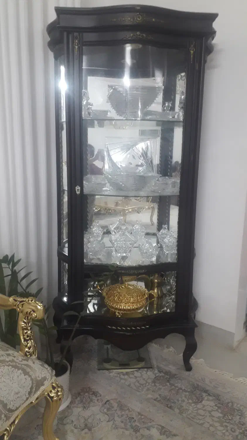 گنجه گلیم کریر|بوفه، ویترین، کنسول|بیرجند, |دیوار