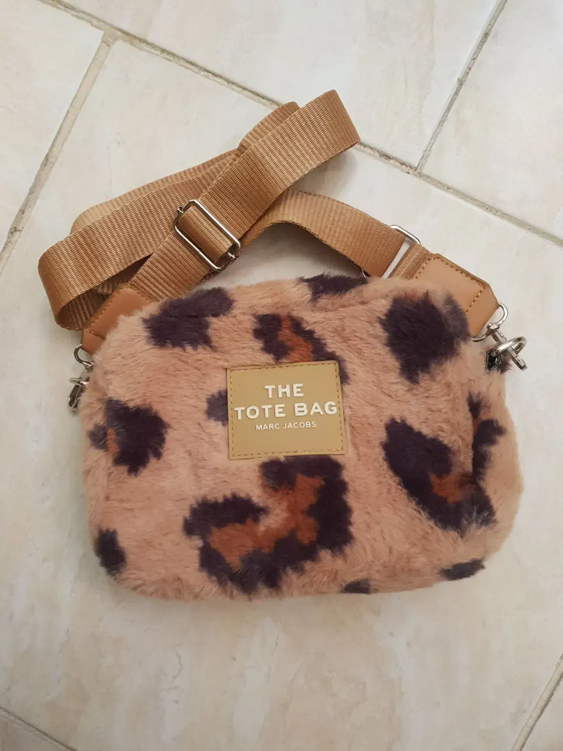 کیف پلنگی|کیف، کفش، کمربند|خمینی‌شهر, |دیوار