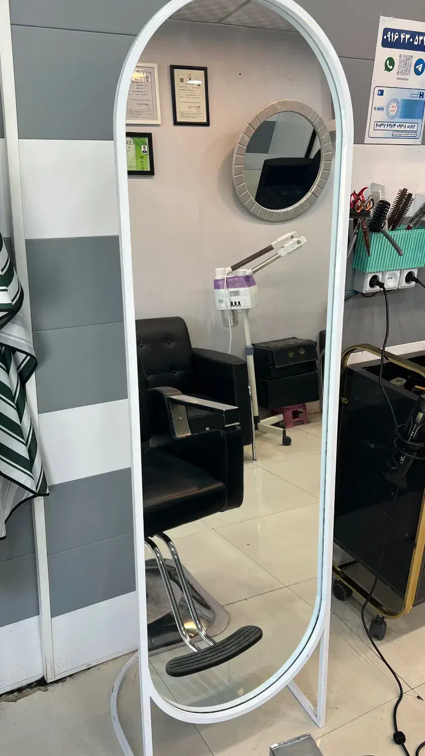 اینه قدی|آرایشگاه و سالن‌های زیبایی|خنج, |دیوار