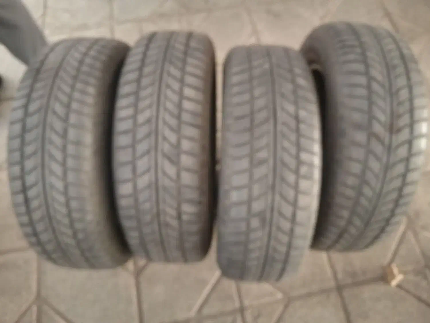 لاستیک یزد گل اورانوس نو ۸۰ درصد ۱ میلیون|قطعات یدکی و لوازم جانبی|مشهد, فلسطین|دیوار