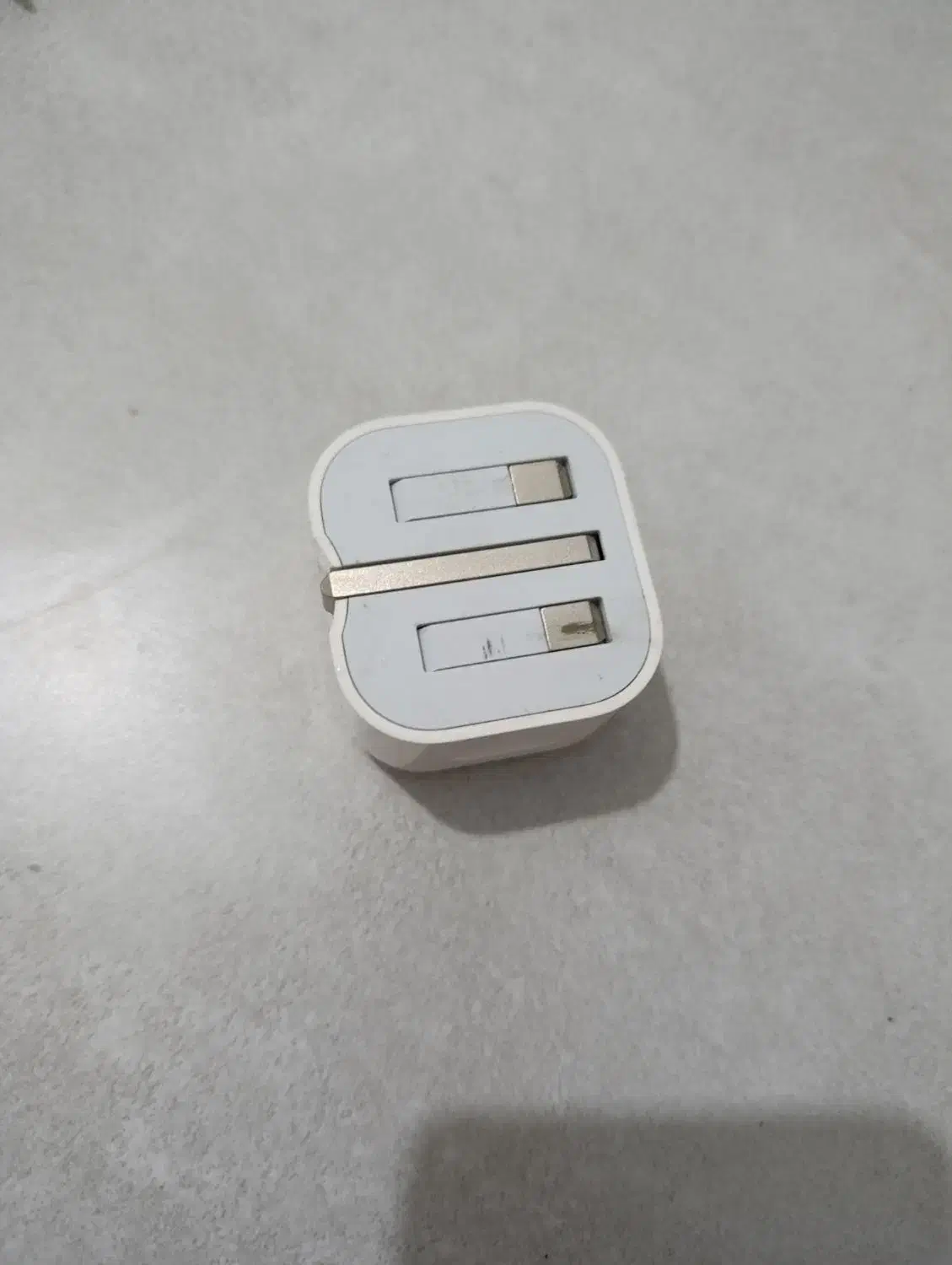 آدابتور و سیم شارژ ایفون|لوازم جانبی موبایل و تبلت|اصفهان, شهرک زاینده رود|دیوار