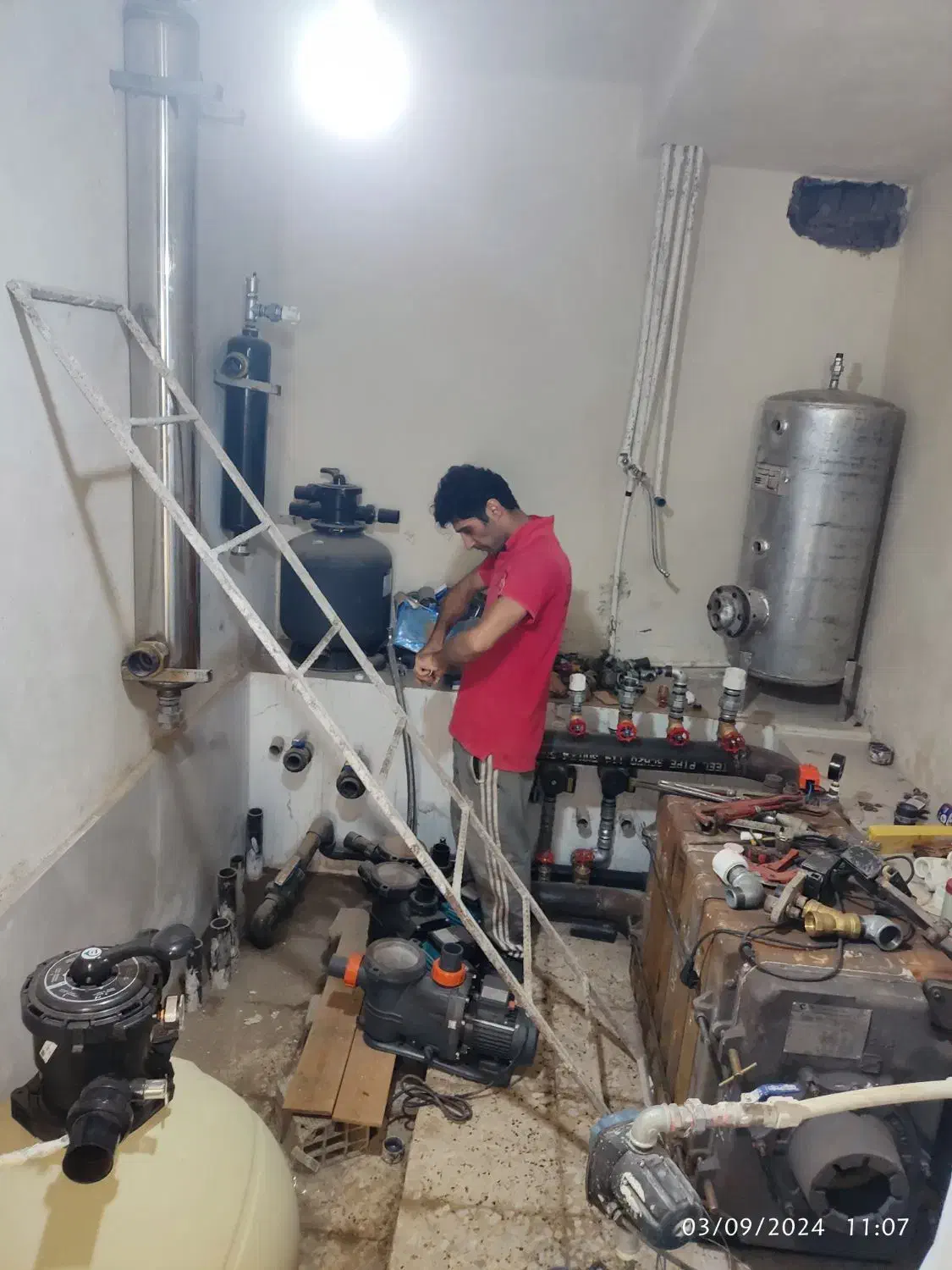 مجری کامل استخر وجکوزی با بهترین متریال|خدمات پیشه و مهارت|چالوس, |دیوار