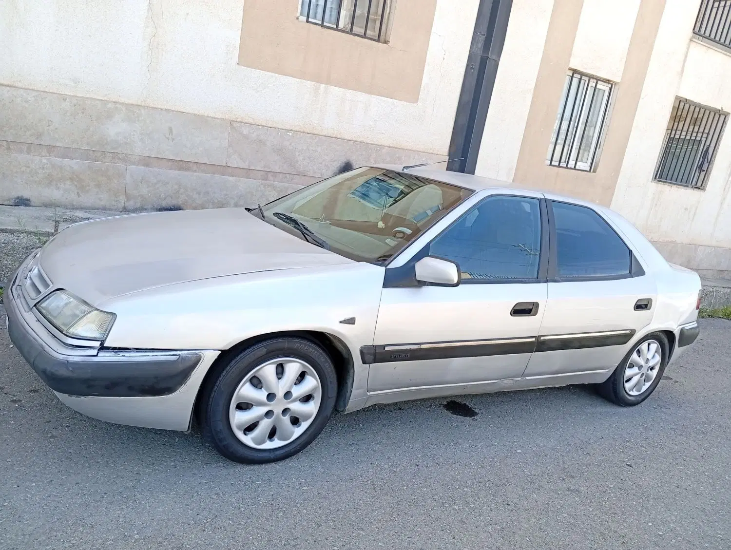 زانتیا2000cc|خودرو سواری و وانت|هشتگرد, شهرک فرهنگیان|دیوار
