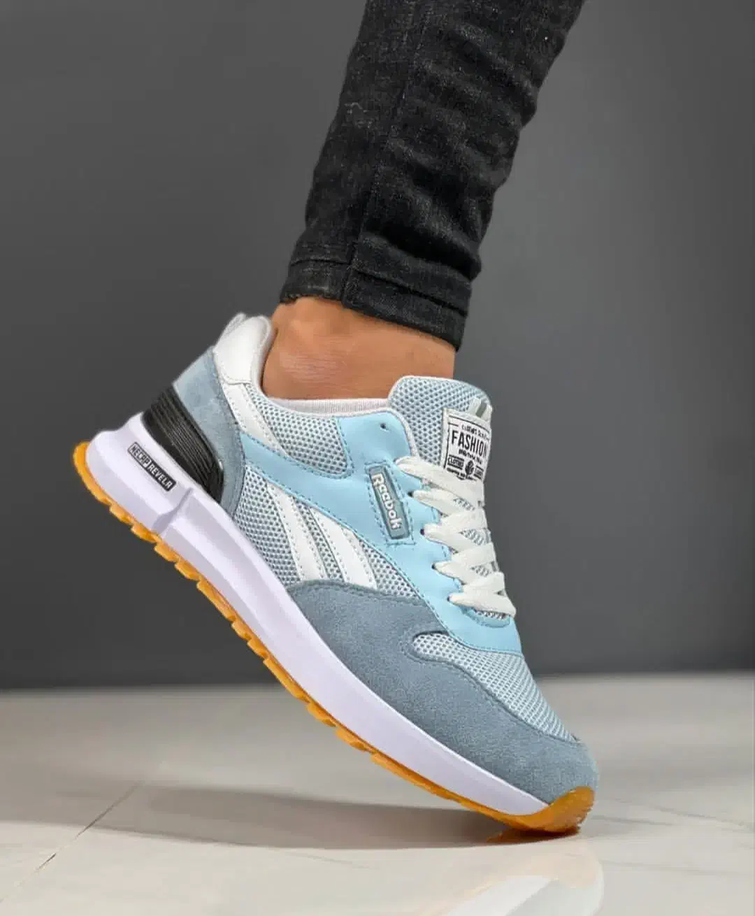 کفش Reebok blue|کیف، کفش، کمربند|مشهد, عسگریه|دیوار