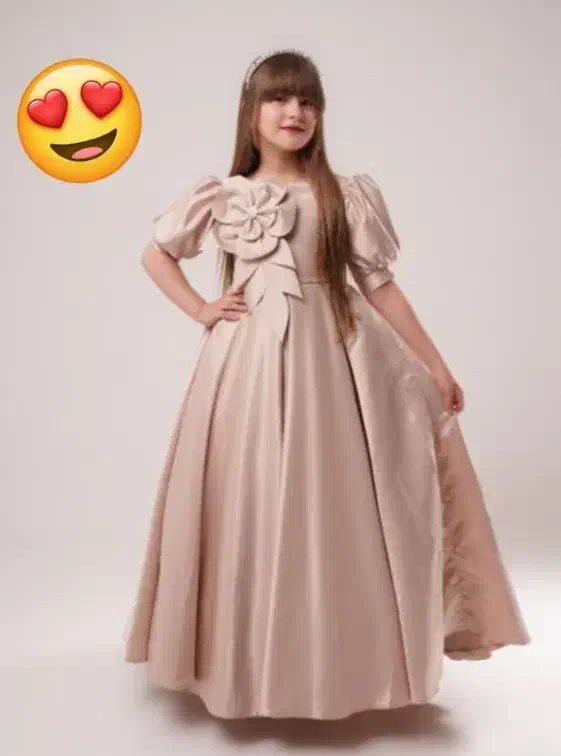 مراسمی بچگانه|کفش و لباس بچه|ایلام, |دیوار