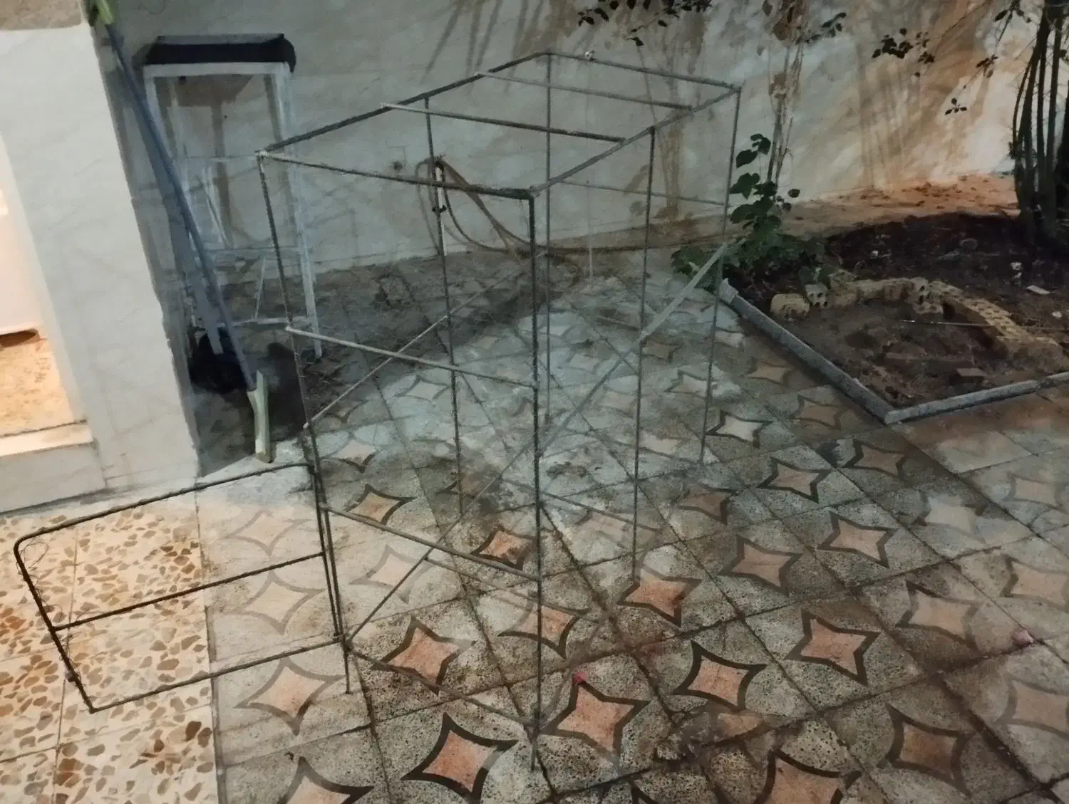 قفس  پرندگان درب دار|لوازم جانبی حیوانات|اندیمشک, |دیوار