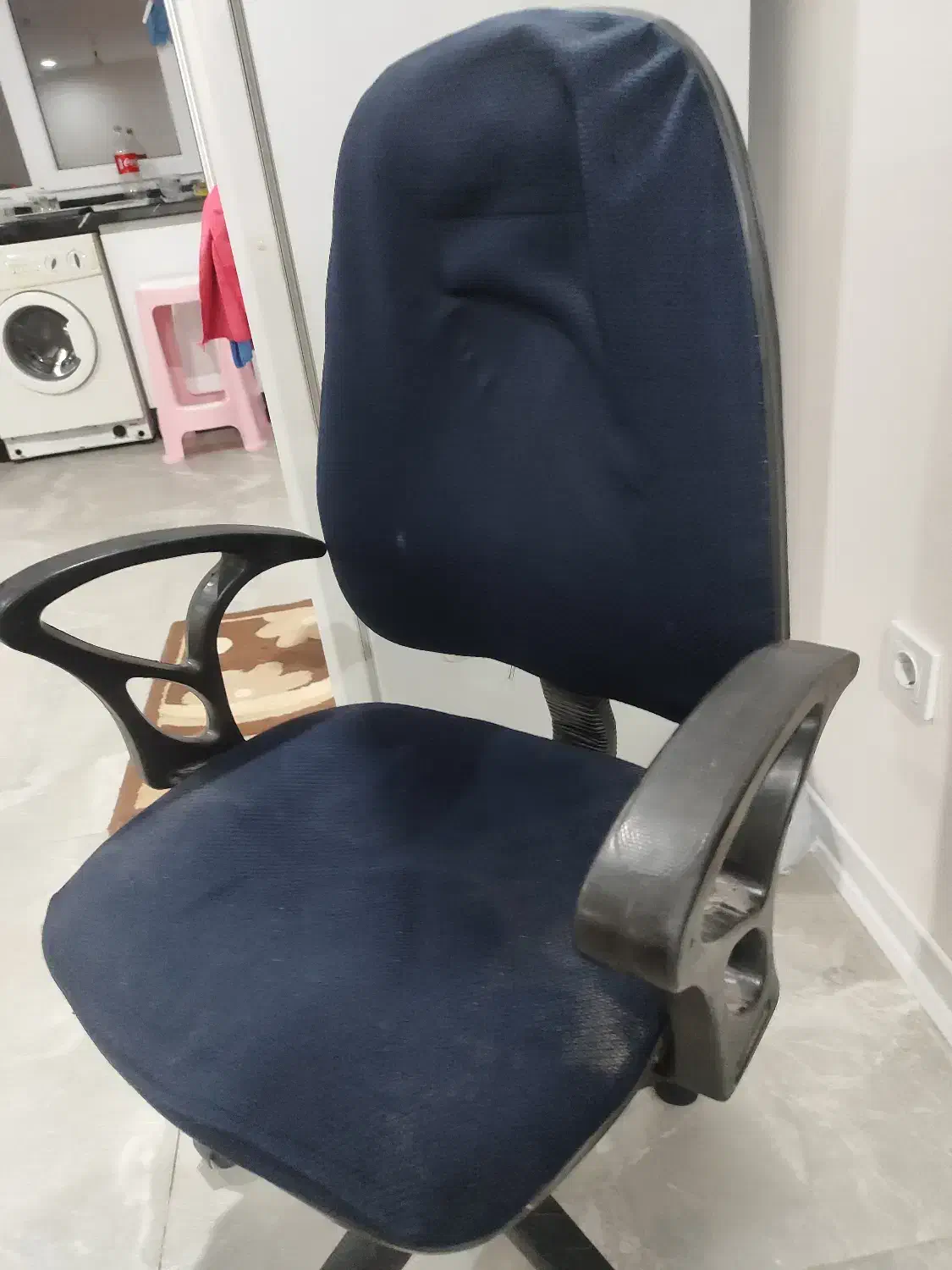 صندلی چرخدار|میز تحریر و کامپیوتر|تهران, پرستار|دیوار