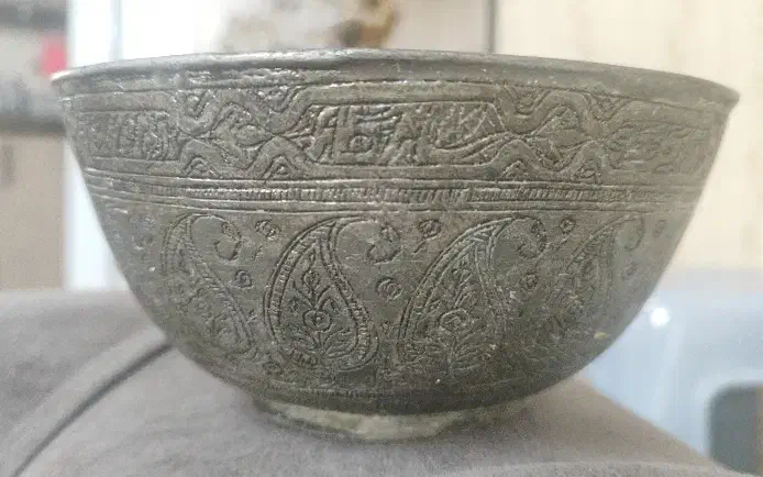 کاسه مسی آنتیک|کلکسیون اشیاء عتیقه|اراک, |دیوار