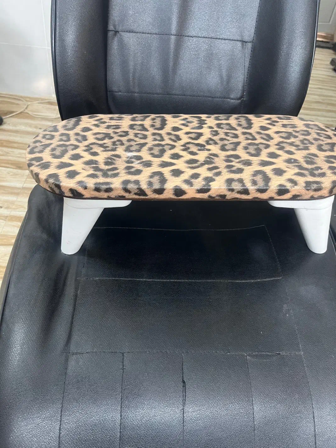 صندلی آرایشگاهی|آرایشگاه و سالن‌های زیبایی|ورامین, ورامین|دیوار