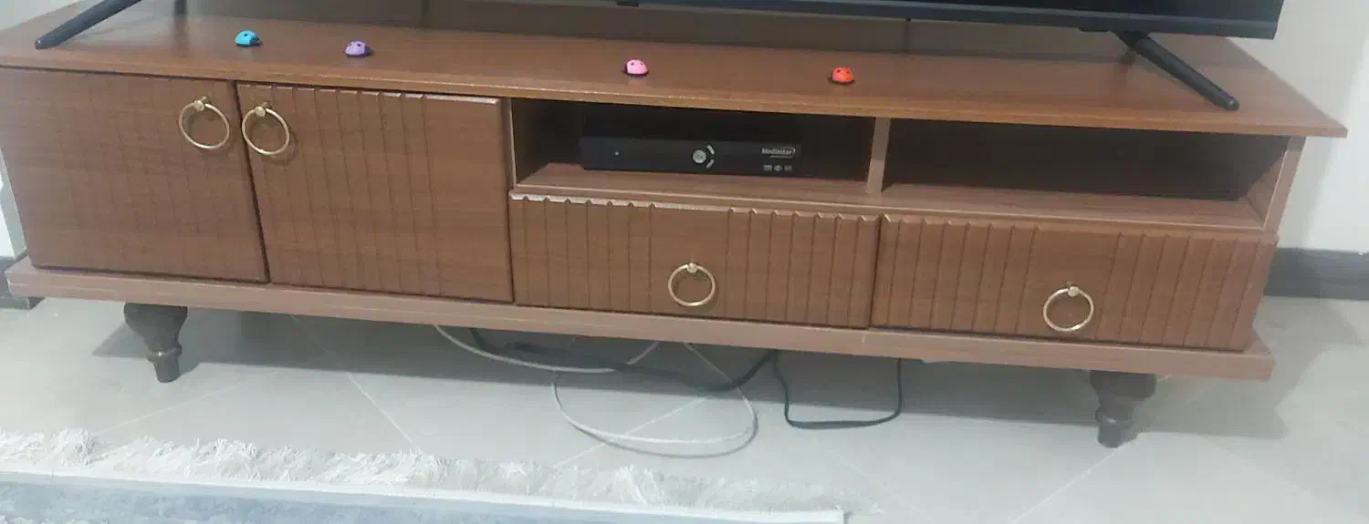 میز تلویزیون در حد نو|میز تلویزیون|تهران, فردوس|دیوار