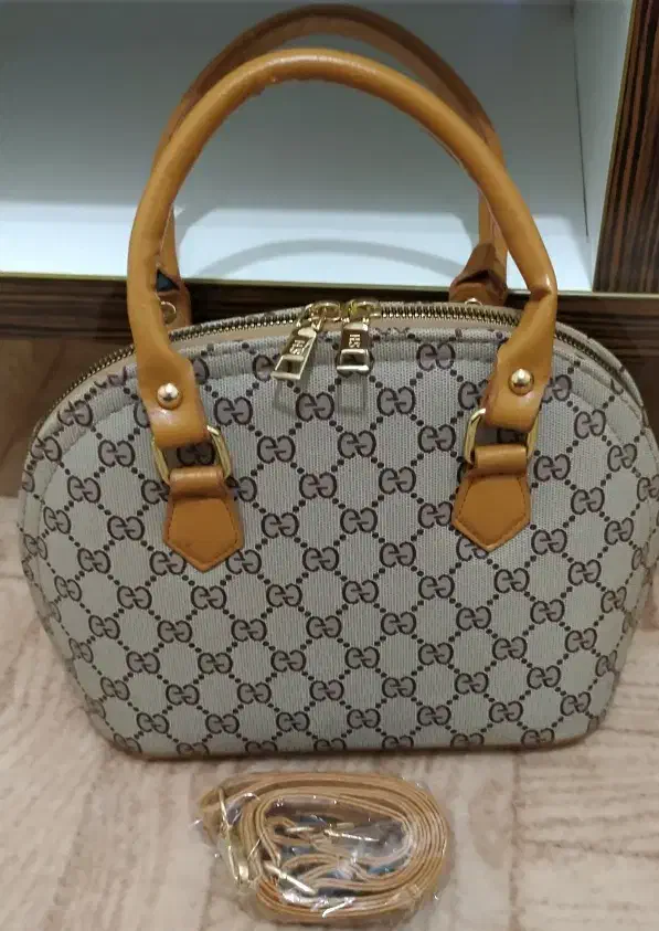 سه عدد کیف نو نو|کیف، کفش، کمربند|سنندج, |دیوار