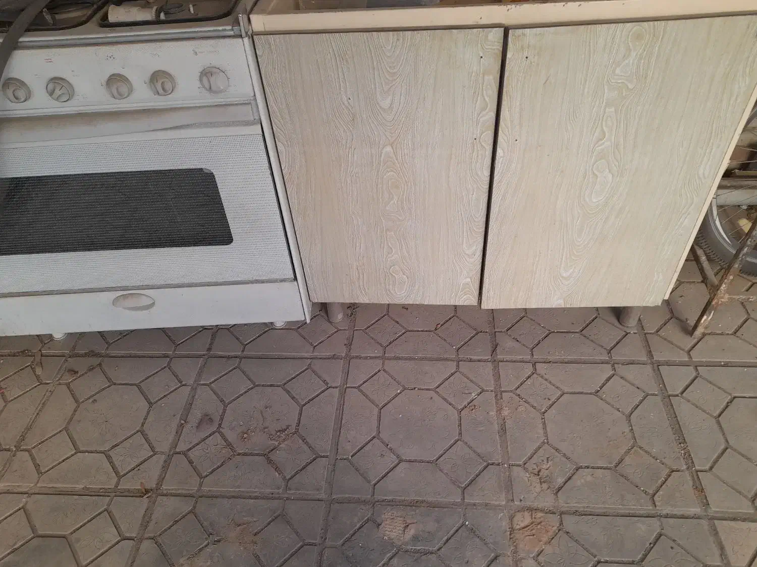 کابینت|آب‌چکان و نظم‌دهنده ظروف|اراک, |دیوار