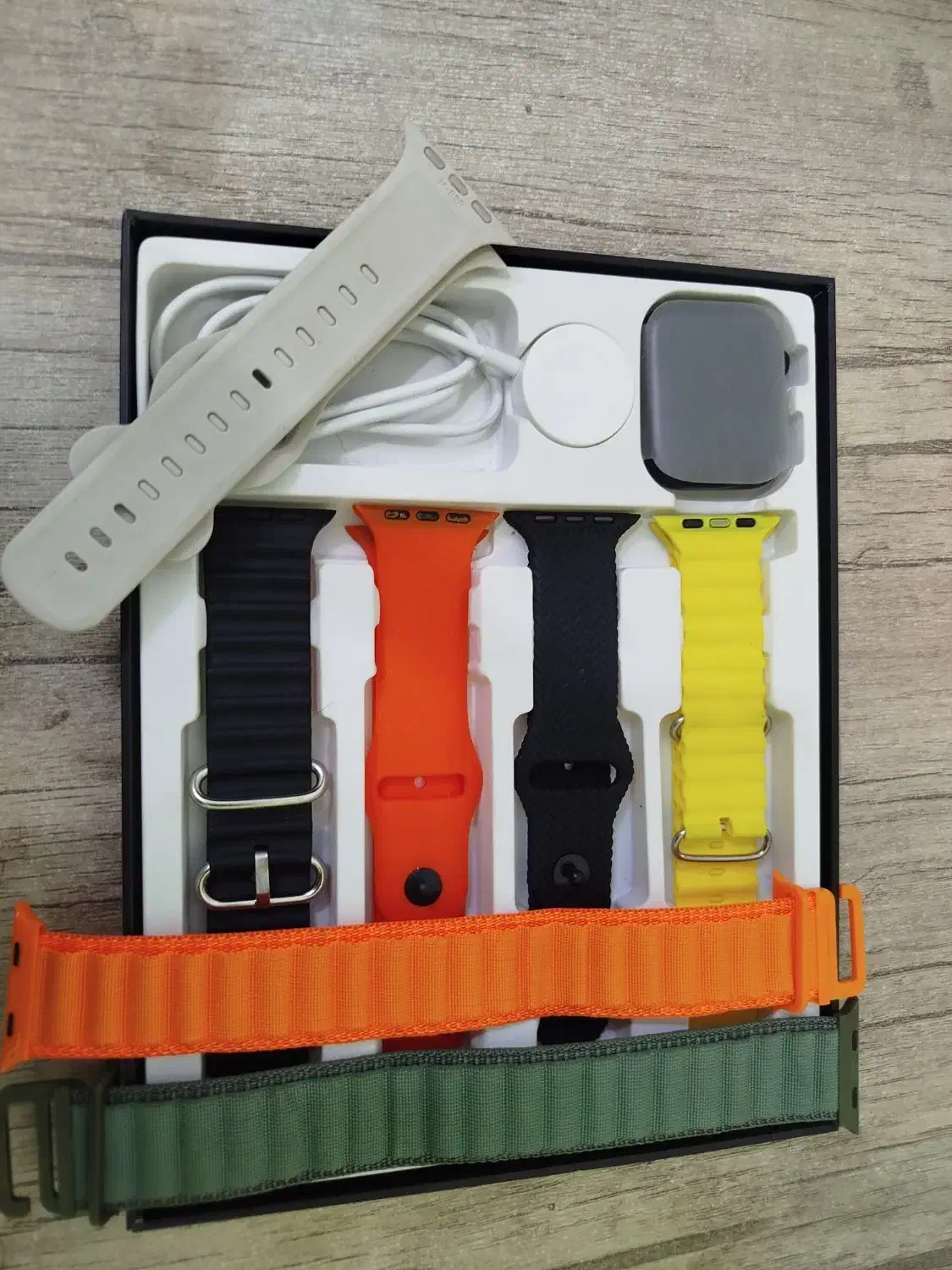 دو عدد ساعت هوشمند|ساعت|سبزوار, امیر کبیر|دیوار