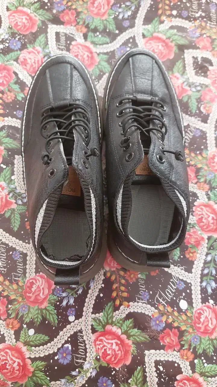 کفش مناسب سایز 42|کیف، کفش، کمربند|لنجان, |دیوار