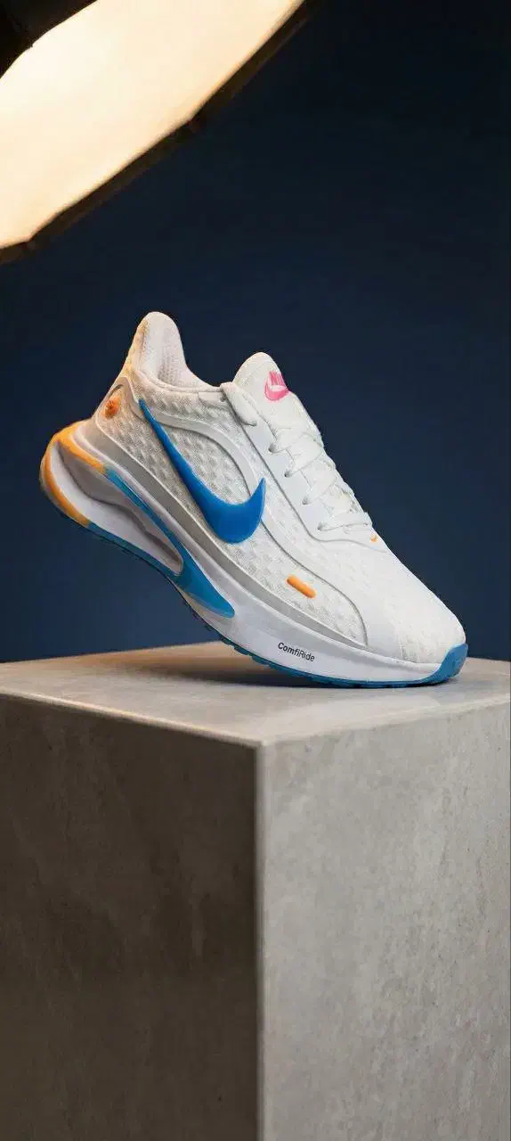 کتونی|کیف، کفش، کمربند|بروجرد, |دیوار