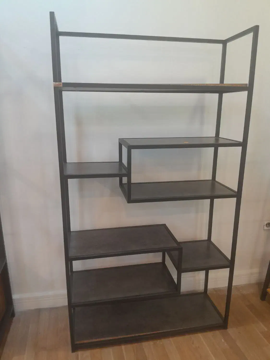 گالری فلزچوب|کتابخانه، شلف، قفسههای دیواری|تهران, علم و صنعت|دیوار