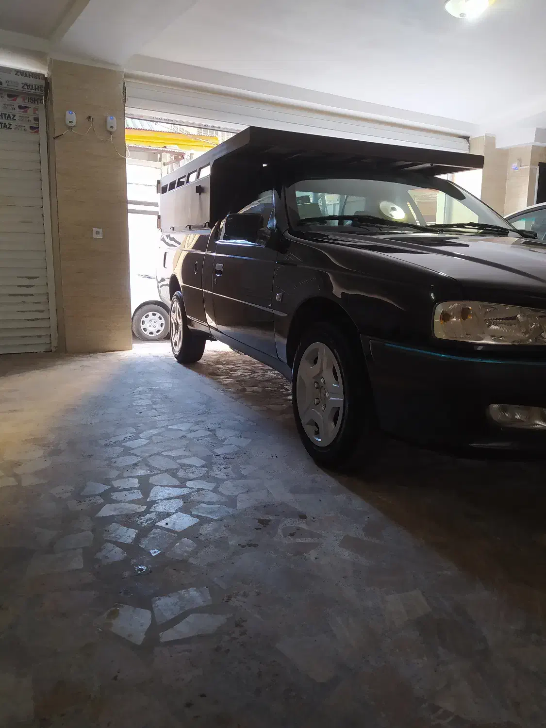 اریسان ۱ مشکی  بی رنگ و ضربه لا کاغذی|خودرو سواری و وانت|رشت, معلم|دیوار