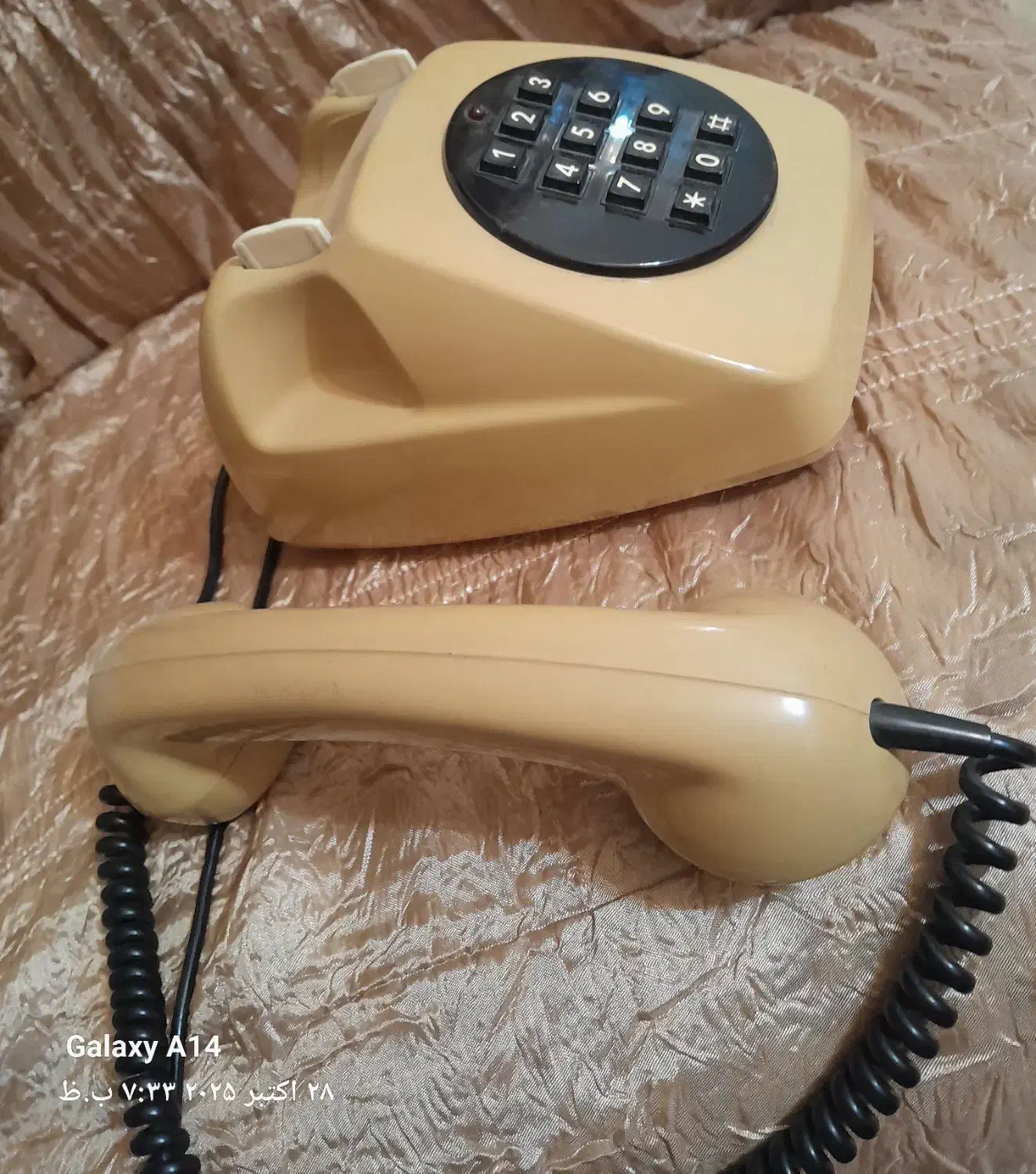 گوشی تلفن|تلفن رومیزی|سراب, |دیوار