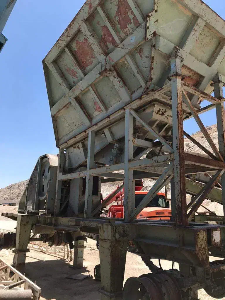 یک دستگاه موبایل سنگ شکن مارک ماینز برگر|ماشین‌آلات صنعتی|مرودشت, مجد آباد|دیوار