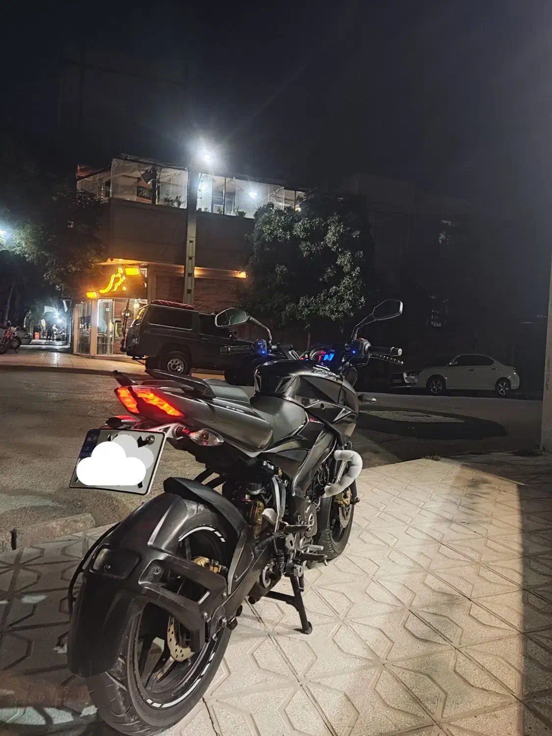 ns200 مدل ۹۸|موتورسیکلت|مشهد, الهیه|دیوار