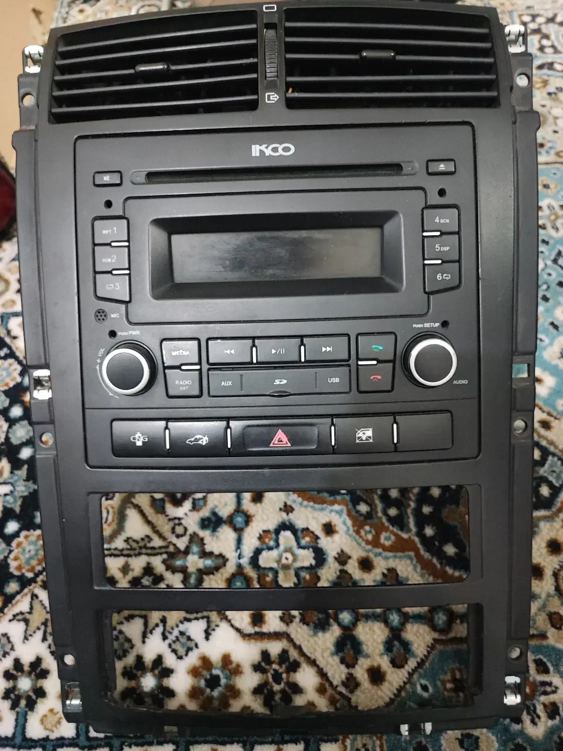 ضبط فابریک پژو پارس|صوتی و تصویری|اصفهان, جلفا|دیوار