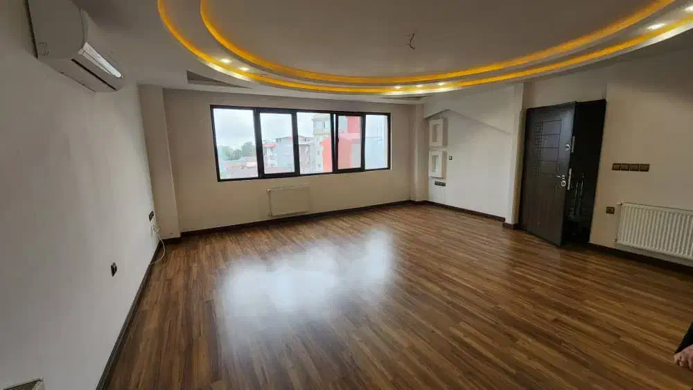 رهن واحد ۱۱۰ متری در شیخ زاهد (گلستان زوج)|اجارهٔ آپارتمان|لاهیجان, شیخ زاهد|دیوار