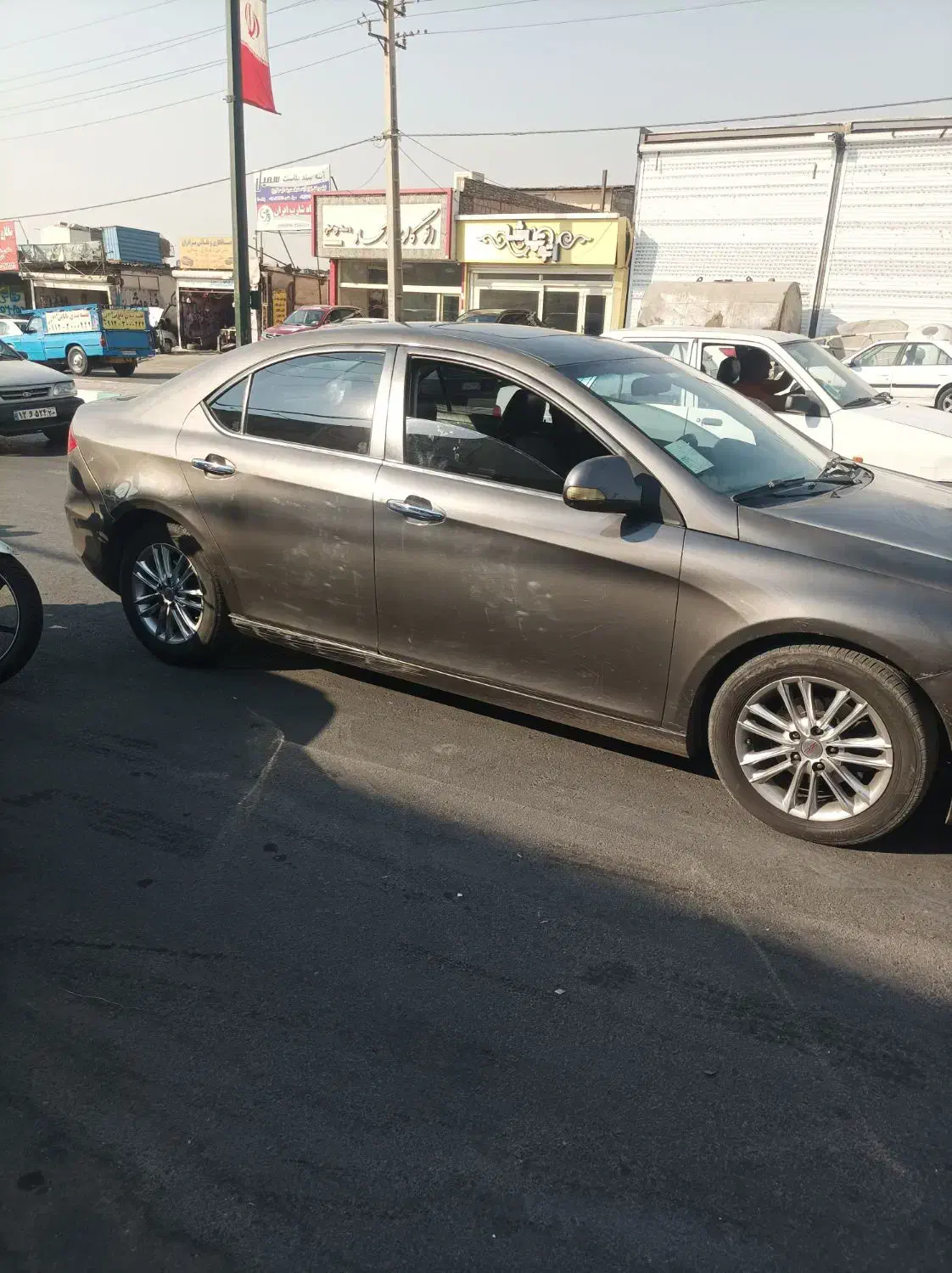 جک j5بدون رنگ|خودرو سواری و وانت|تهران, نعمتآباد|دیوار