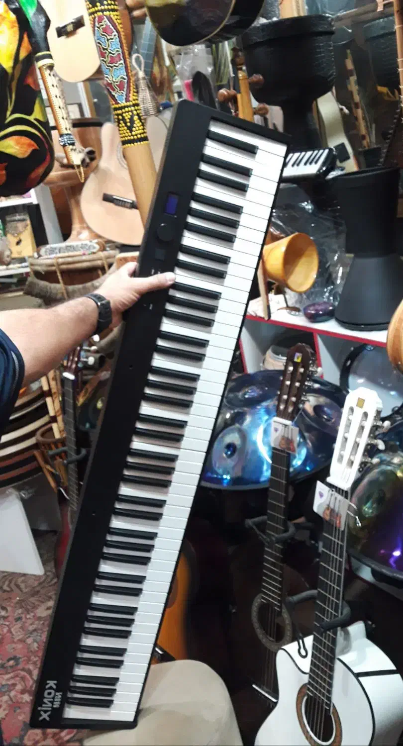 پیانو تاشو کونیکس|پیانو، کیبورد، آکاردئون|دزفول, |دیوار