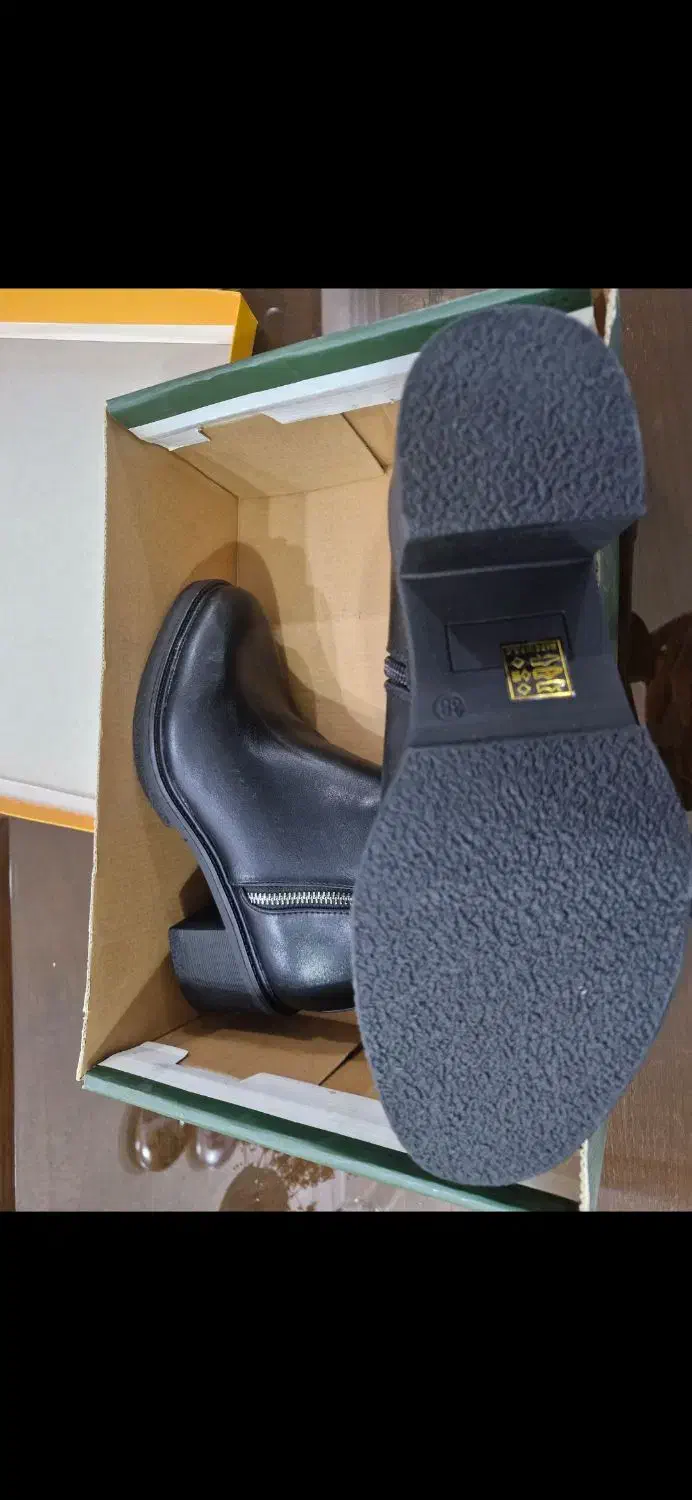 نیم بوت زنانه(نو)|کیف، کفش، کمربند|سمنان, |دیوار