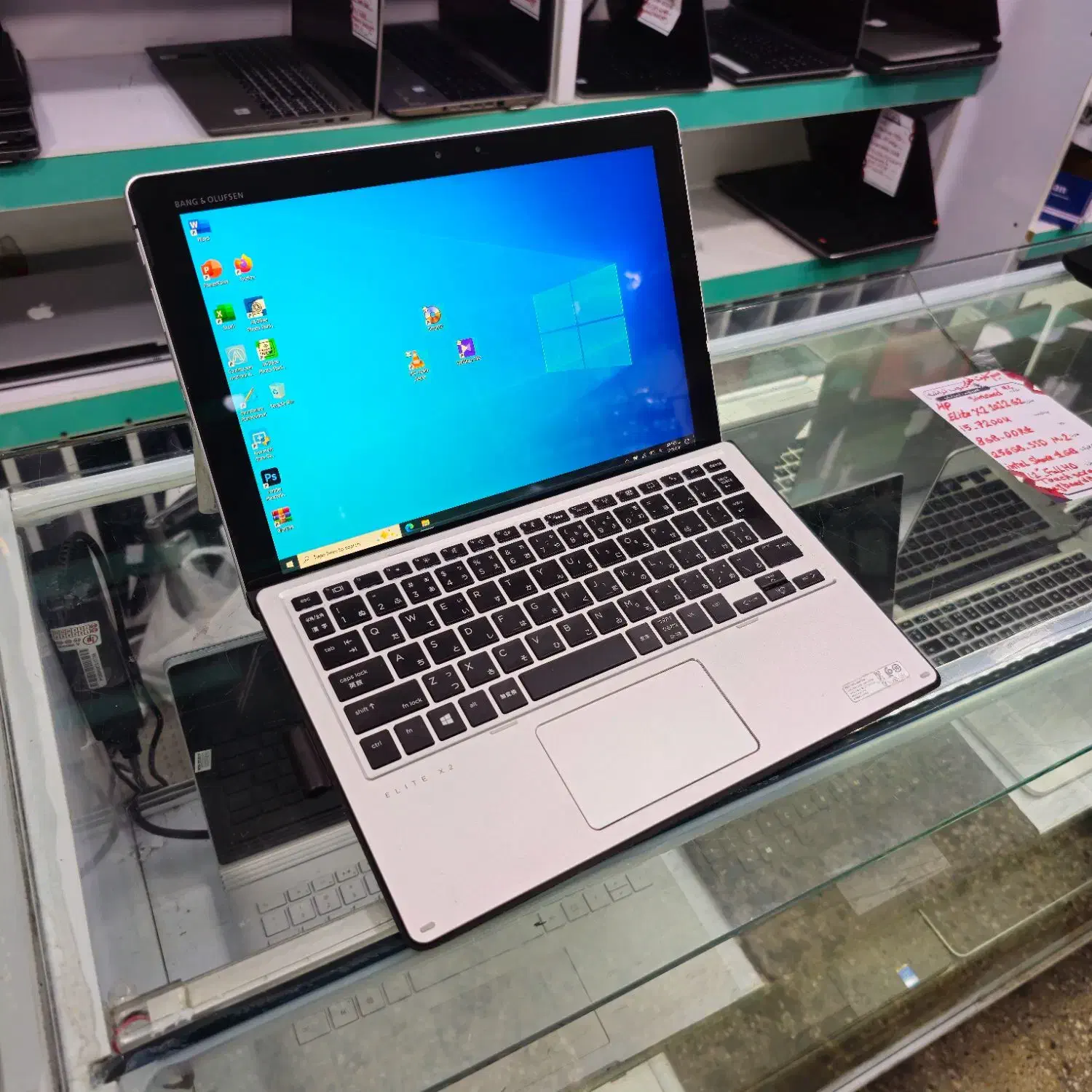 لپتاپ لمسی و کیبرد جدا شو HP i5 نسل ۷ رم۸ هاردssd|رایانه همراه|یاسوج, |دیوار