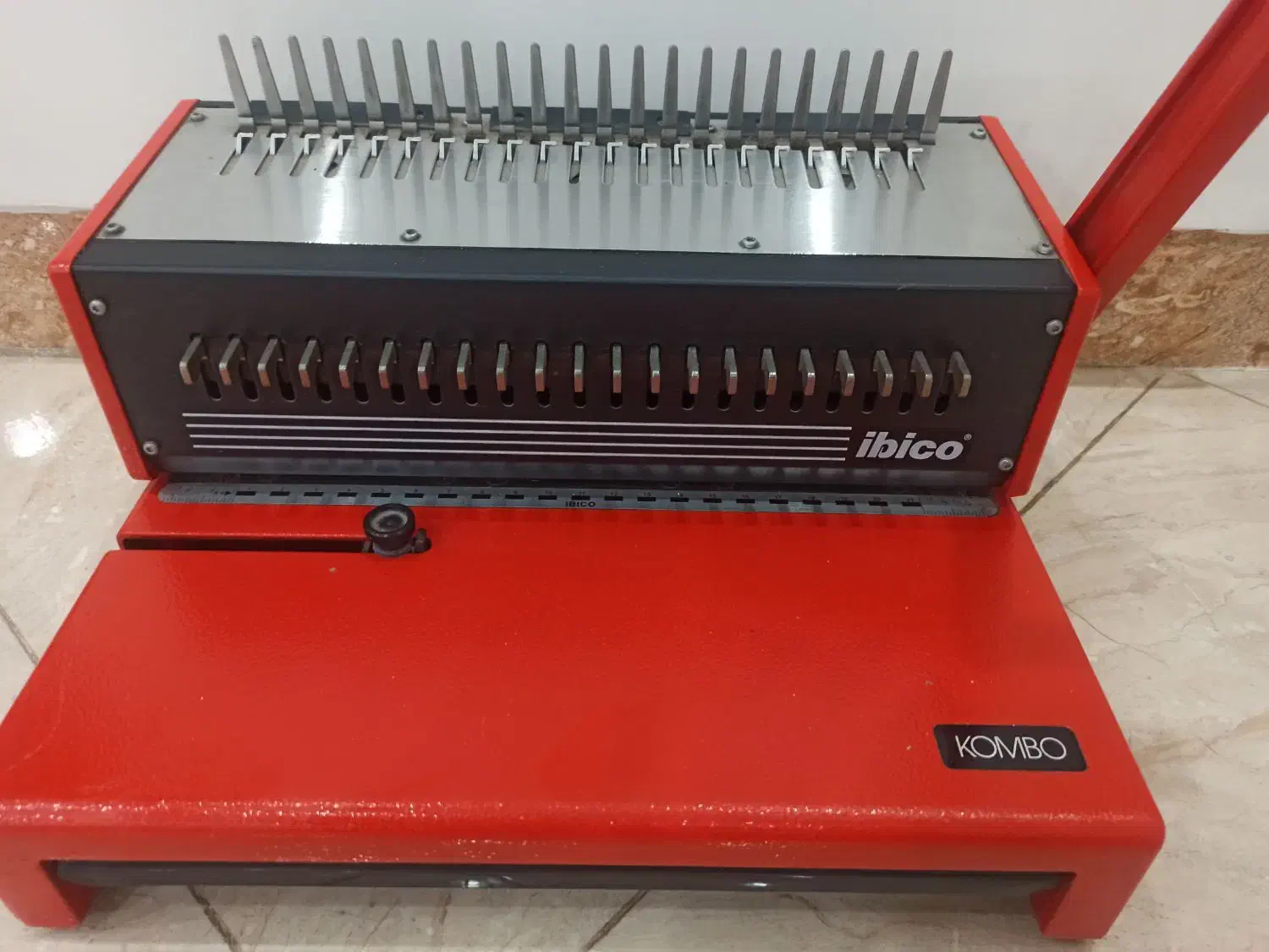 کتاب سیم کن|لوازم التحریر|نسیم‌شهر, |دیوار