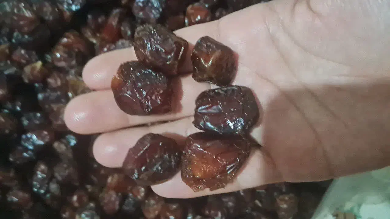 رطب|خوردنی و آشامیدنی|یزد, |دیوار