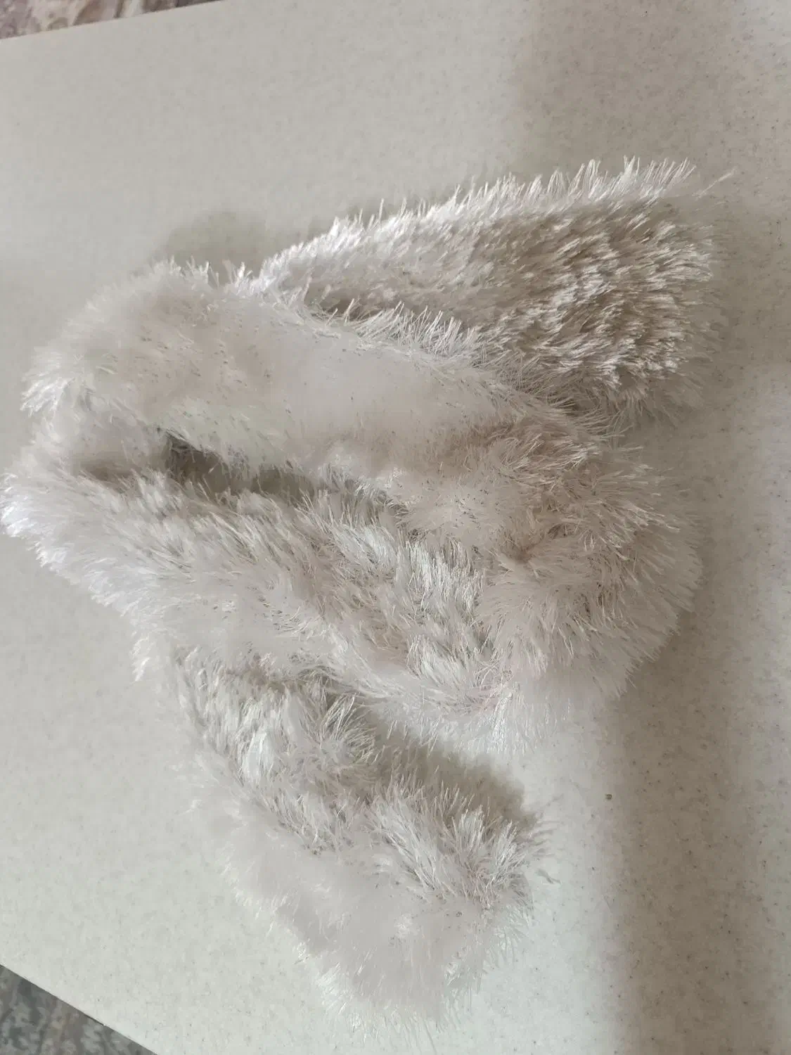 شالگردن دستبافت|لباس|یزد, |دیوار