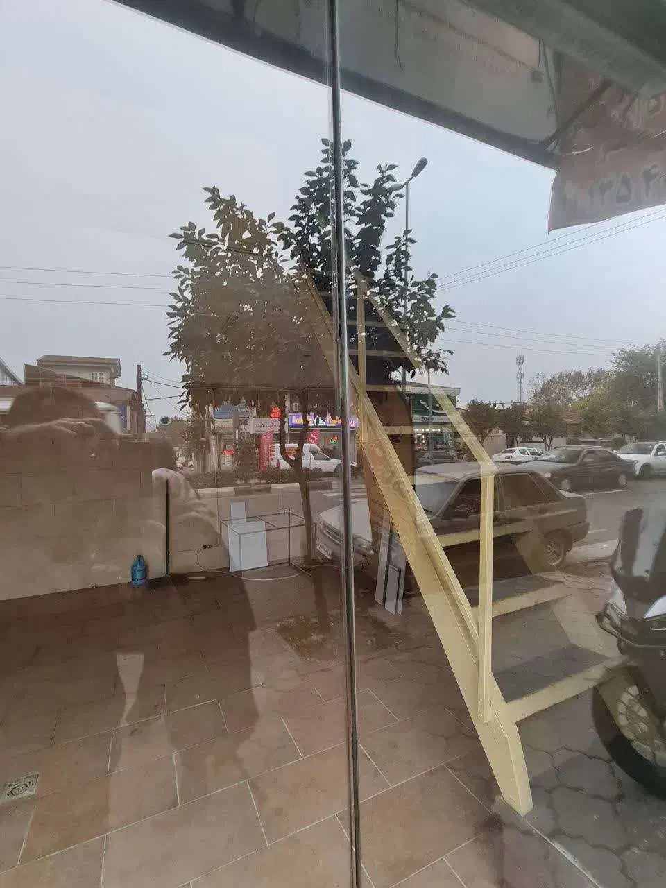 اجاره مغازه 28 متری واقع در بوسار بر اصلی|اجارهٔ مغازه و غرفه|رشت, بوسار|دیوار