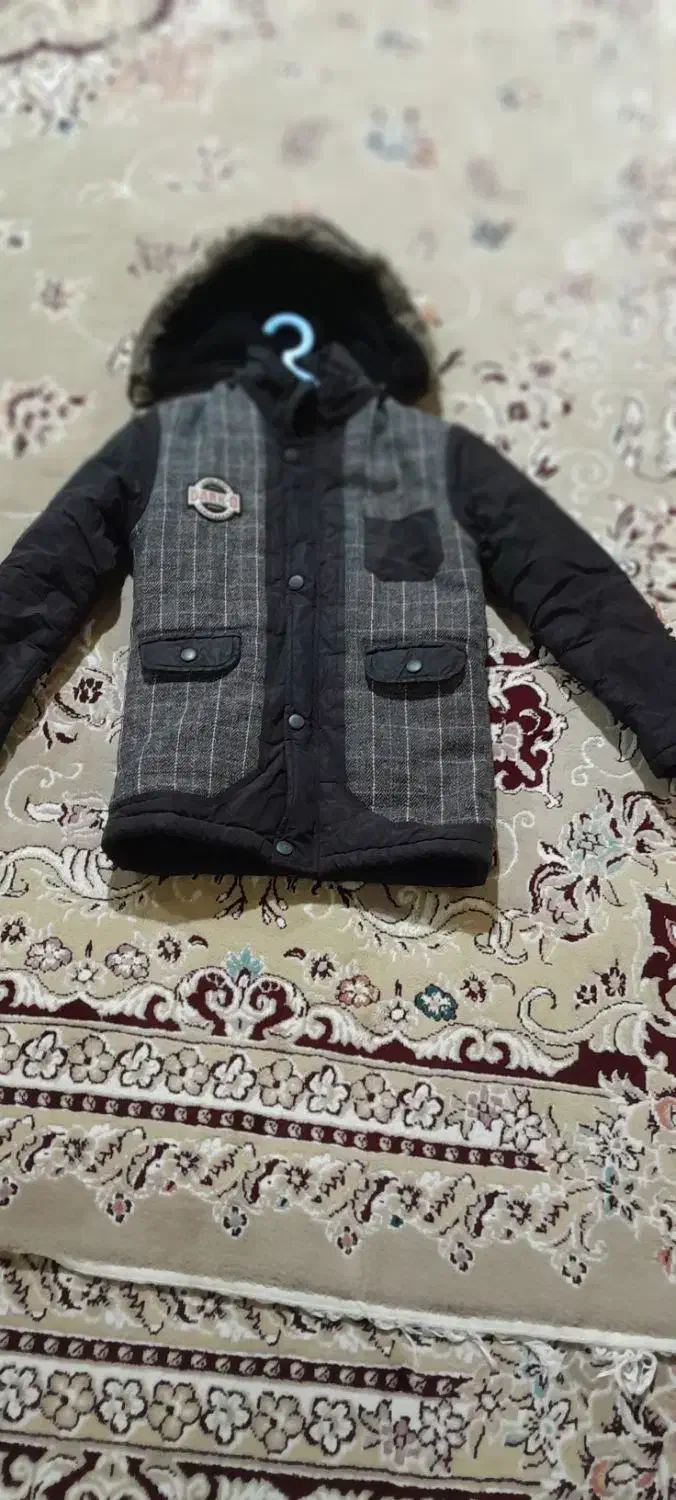 کاپشن پسرانه ۹ تا ۱۲ ساله در حد نو|لباس|قم, وادی السلام|دیوار