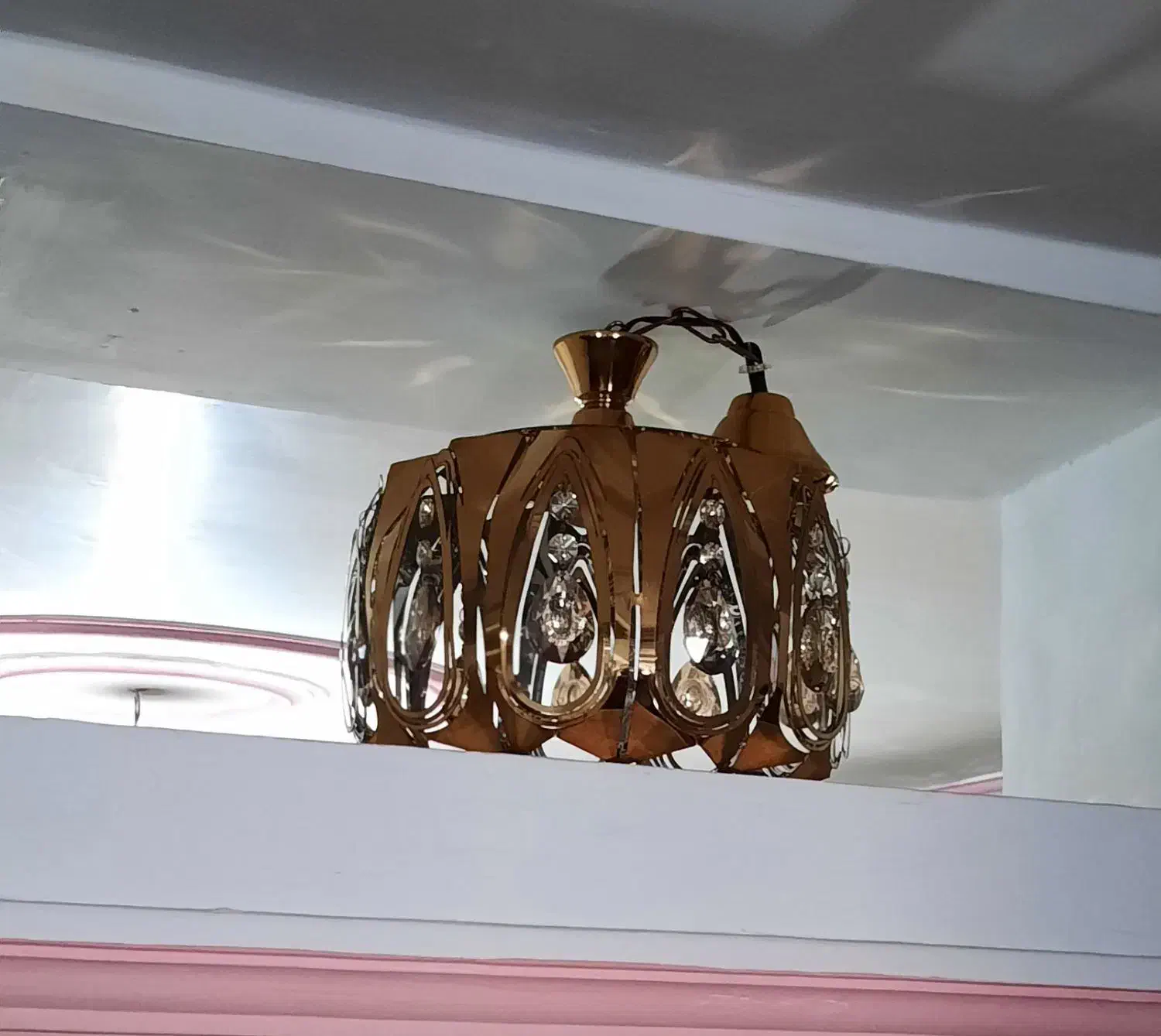 لوستر|لوستر و چراغ آویز|بهارستان, |دیوار