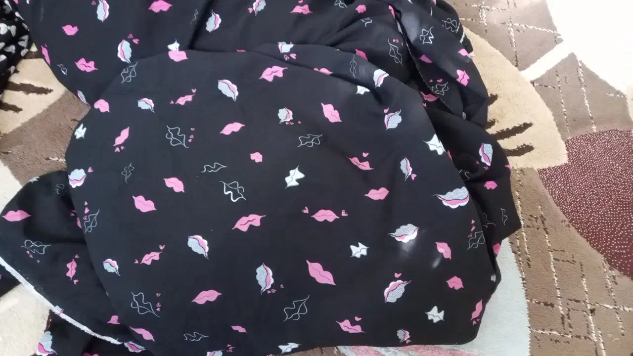 پارچه|لباس|تربت جام, کلالی|دیوار