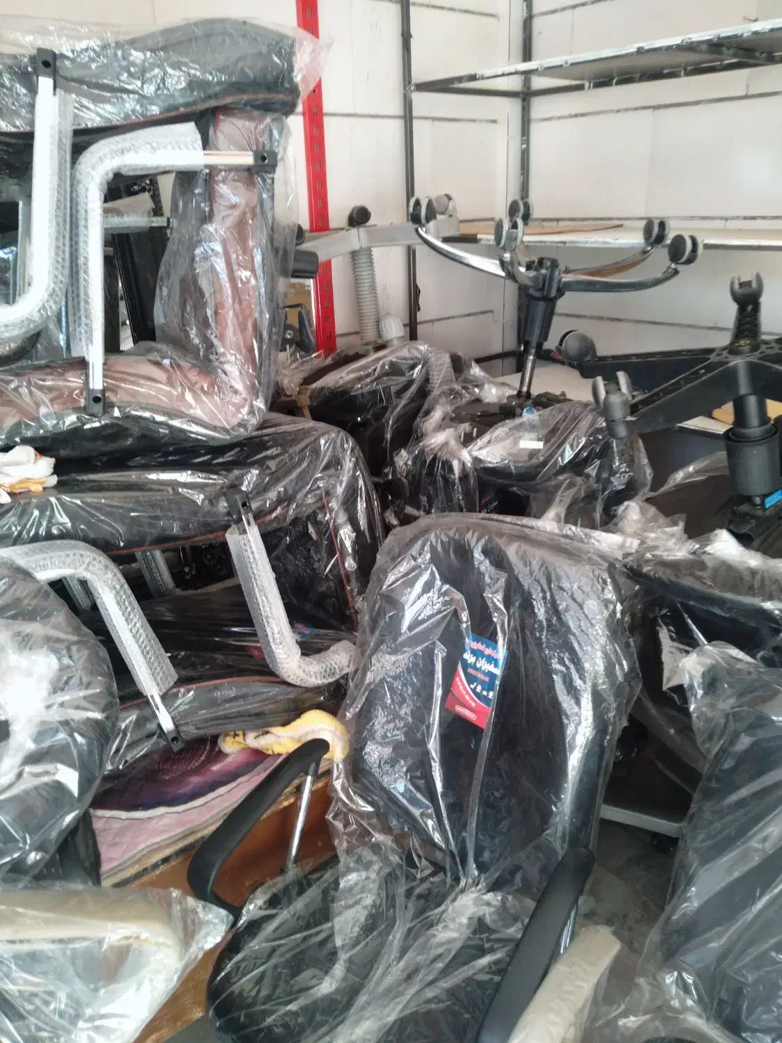 صندلی چرخ دار وجک دار|مبلمان اداری|قروه, |دیوار