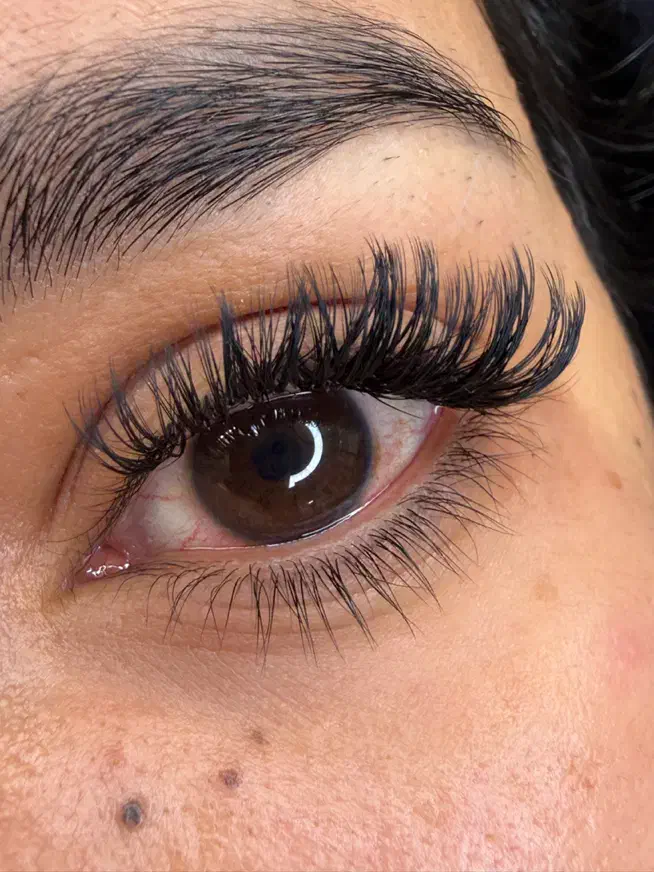 اکستنشن مژه|خدمات آرایشگری و زیبایی|مشهد, تربیت (صدف)|دیوار