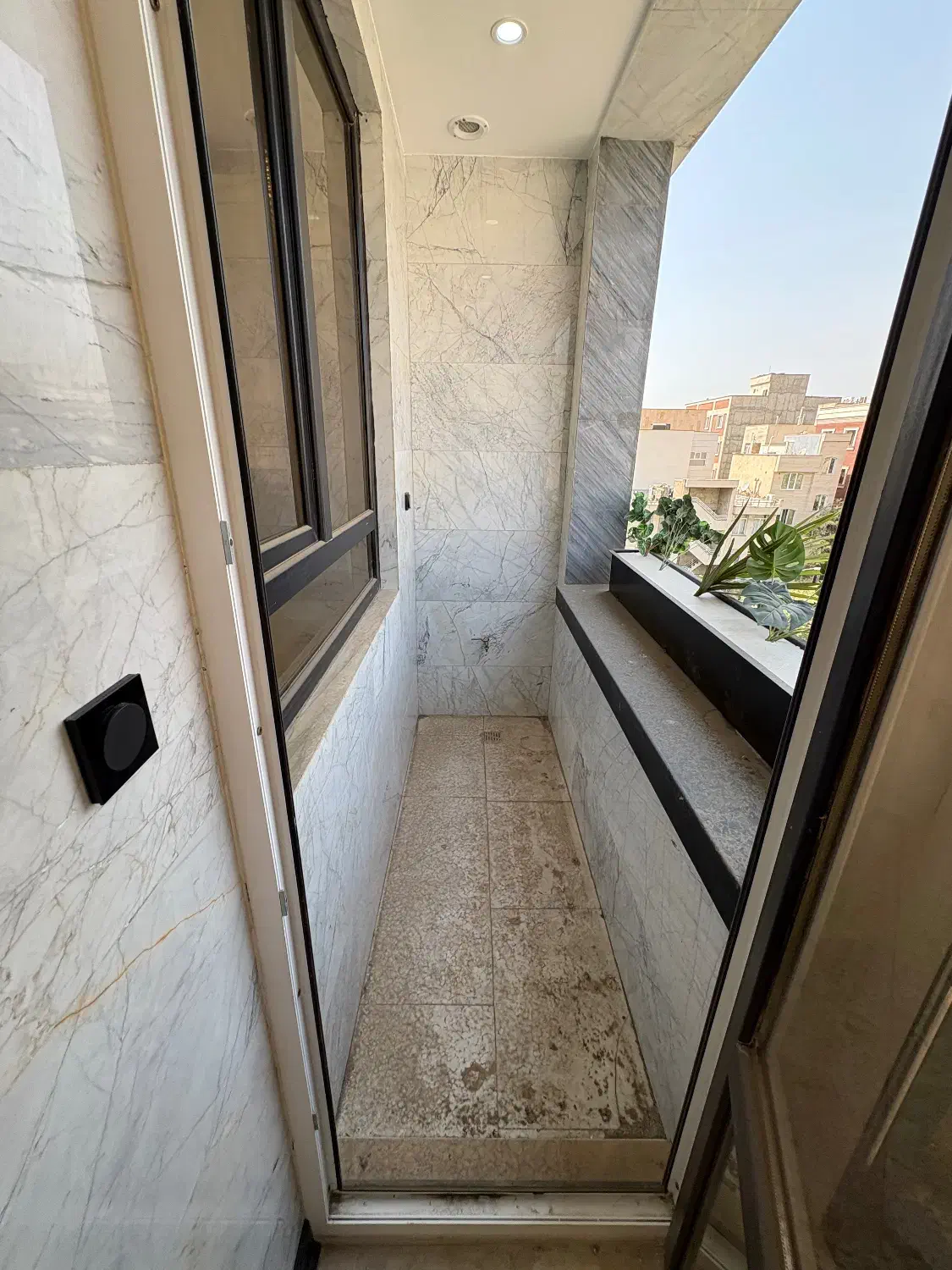 ۱۱۵ متر ۲ خواب کلید نخورده میدان ۶۰ سوپر لوکس