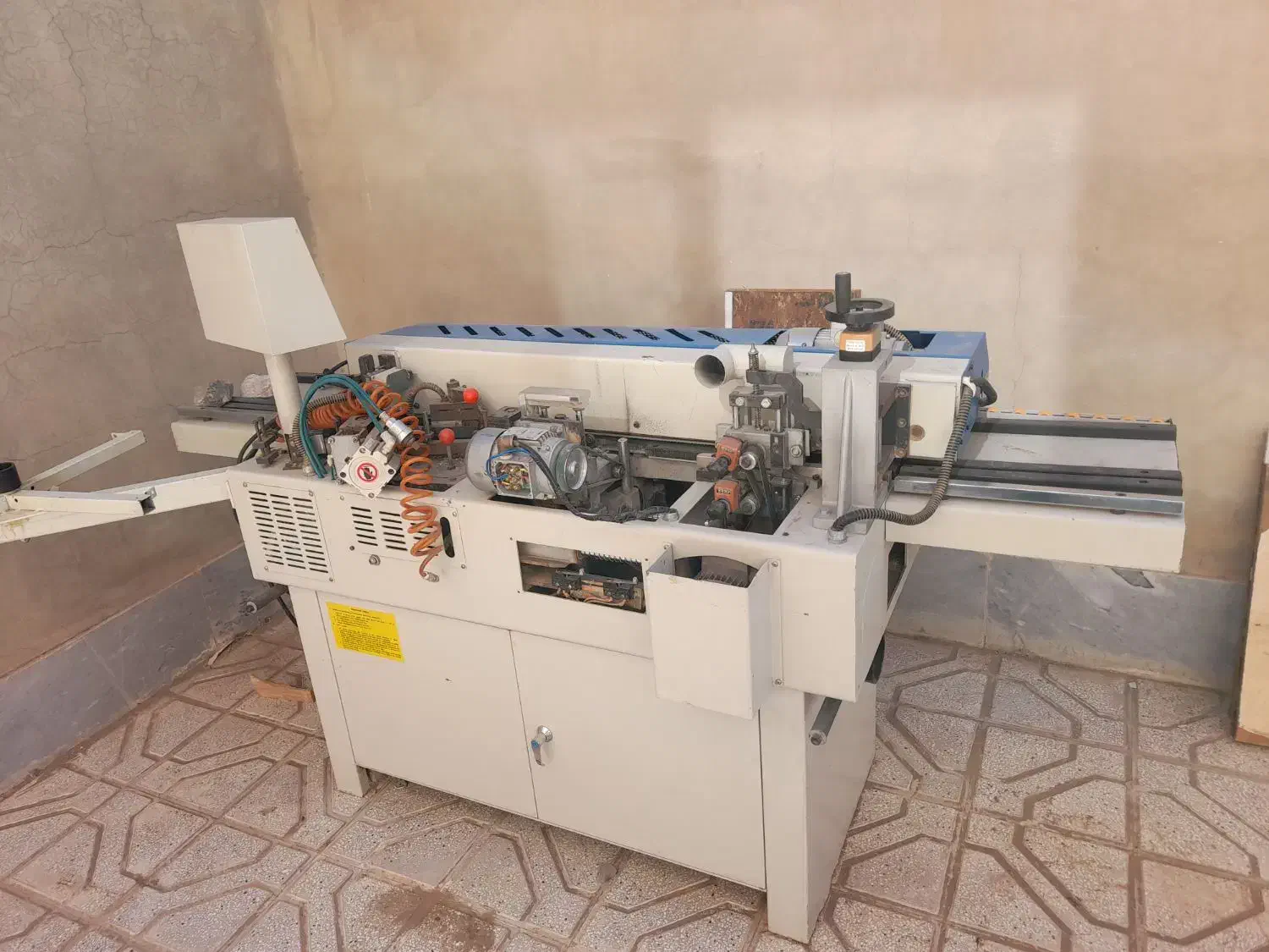 این دستگاه نوار زن بفروش میرسد سالم و مرتب|ماشین‌آلات صنعتی|سربیشه, |دیوار