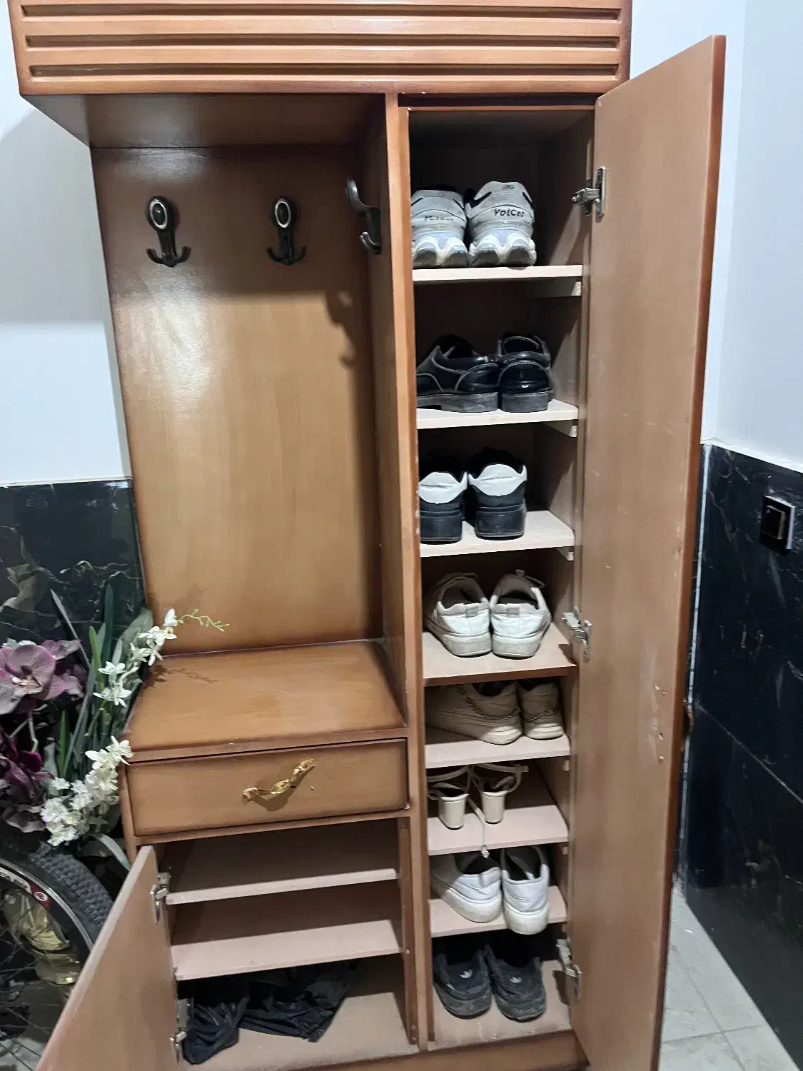 جاکفشی استندی اویز دار|جاکفشی، کمد، دراور|مبارکه, |دیوار