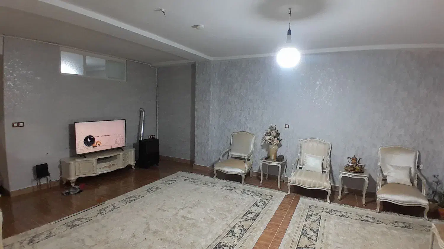 نصاب کاغذ دیواری و پوست ر .نقاش ساختمان حرفه ای|خدمات پیشه و مهارت|ملایر, |دیوار