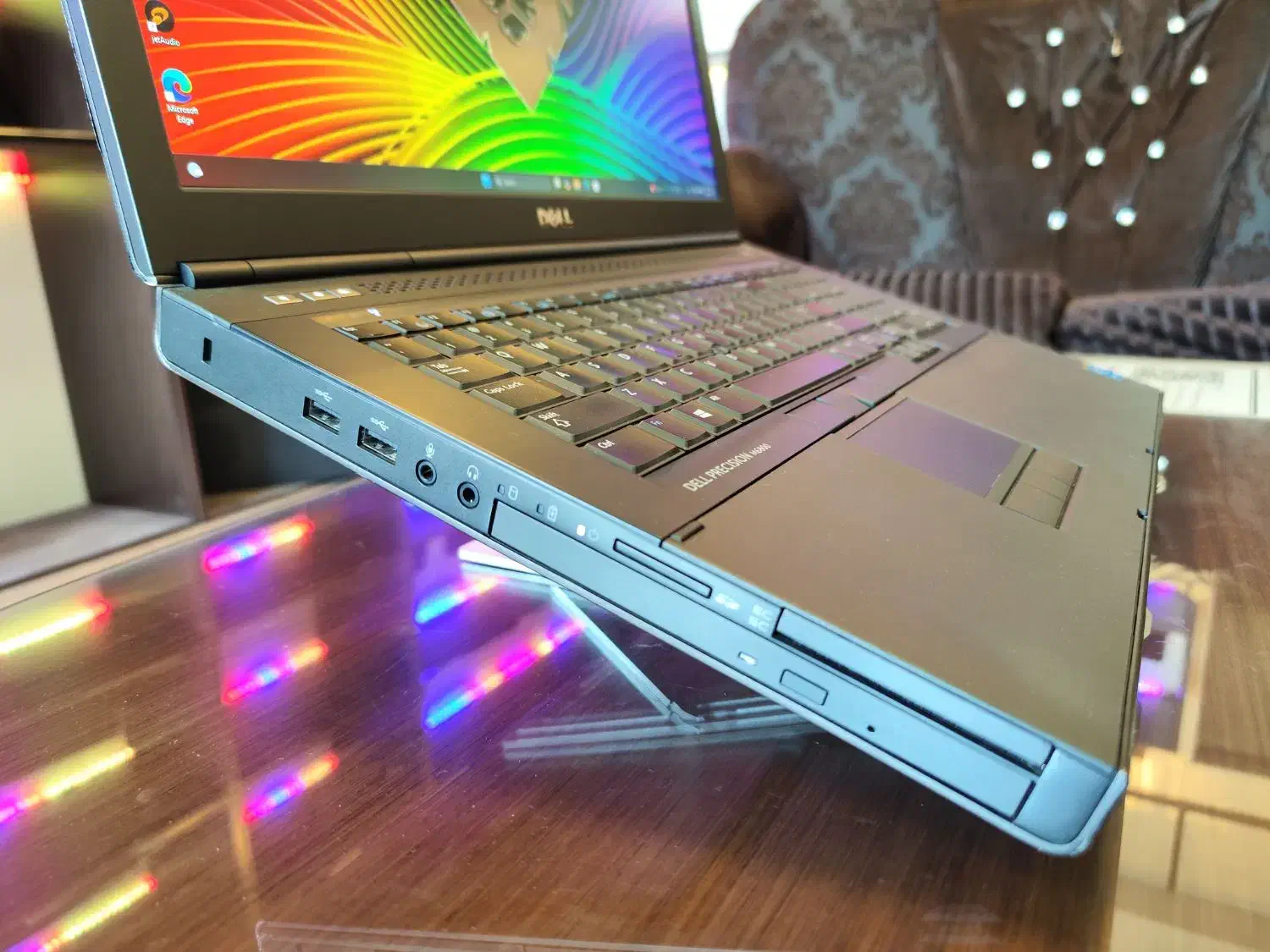 لپتاپ بزرگ جثه دل امریکایی i7 گرافیک ۸+۴ گیگ مجزا|رایانه همراه|تهران, میدان ولیعصر|دیوار