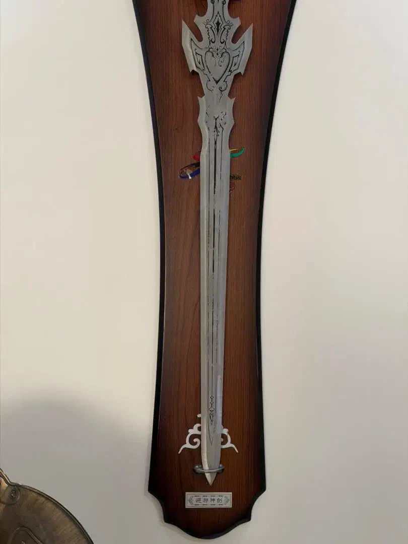 شمشیر تزئینی|کلکسیون اشیاء عتیقه|تهران, آهنگ|دیوار