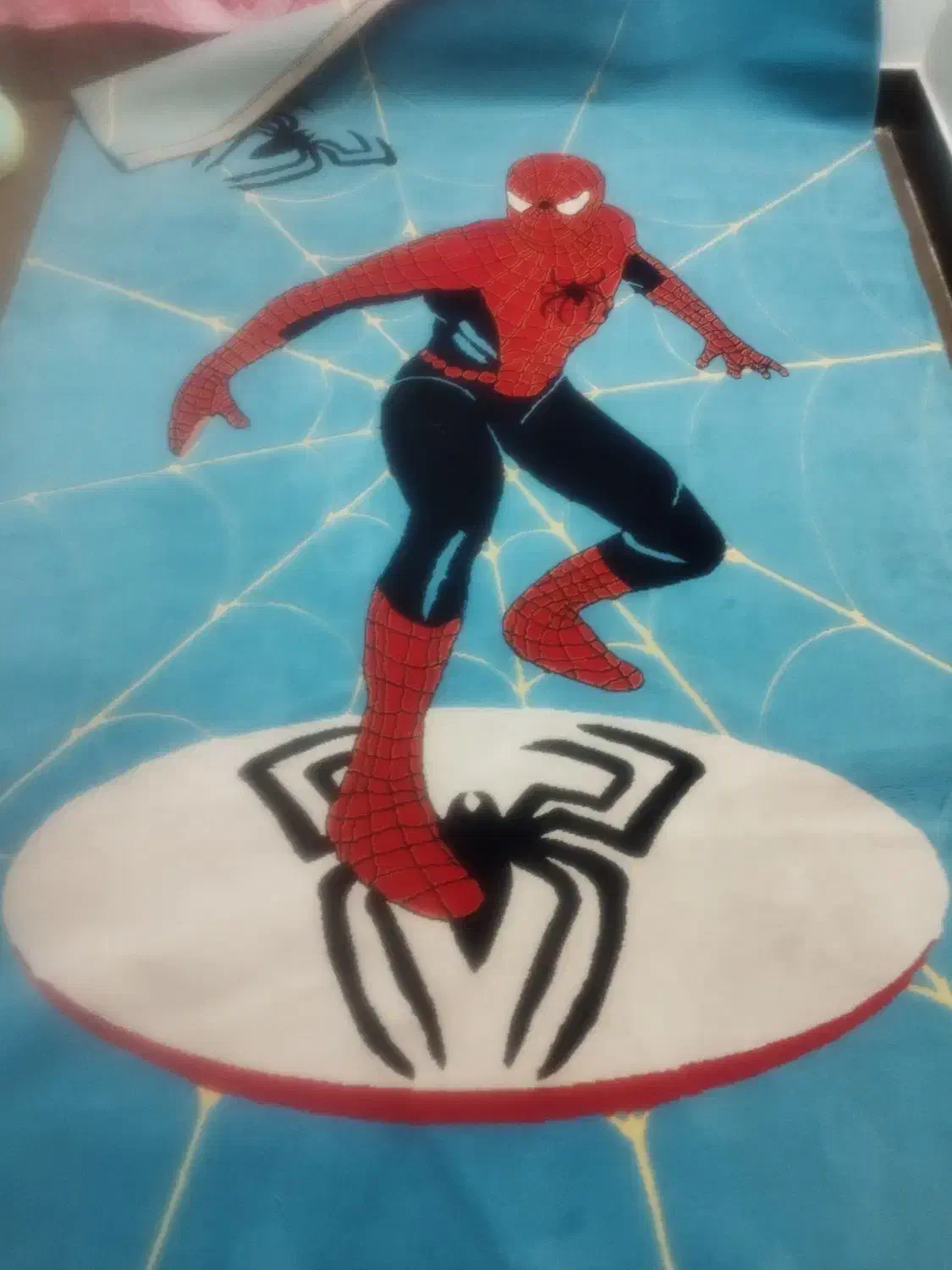 فرش ۶ متری تمیز سالم|فرش|شاهینشهر, عطار|دیوار