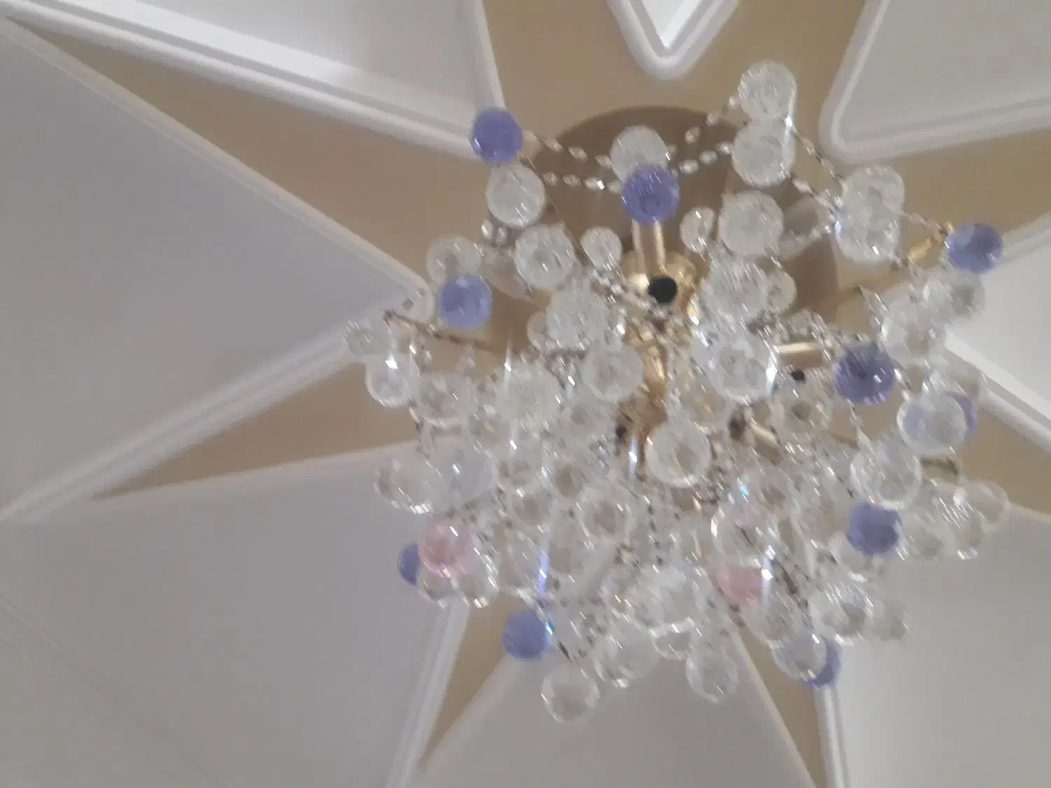 لوستر|لوستر و چراغ آویز|اهواز, فرهنگ شهر|دیوار