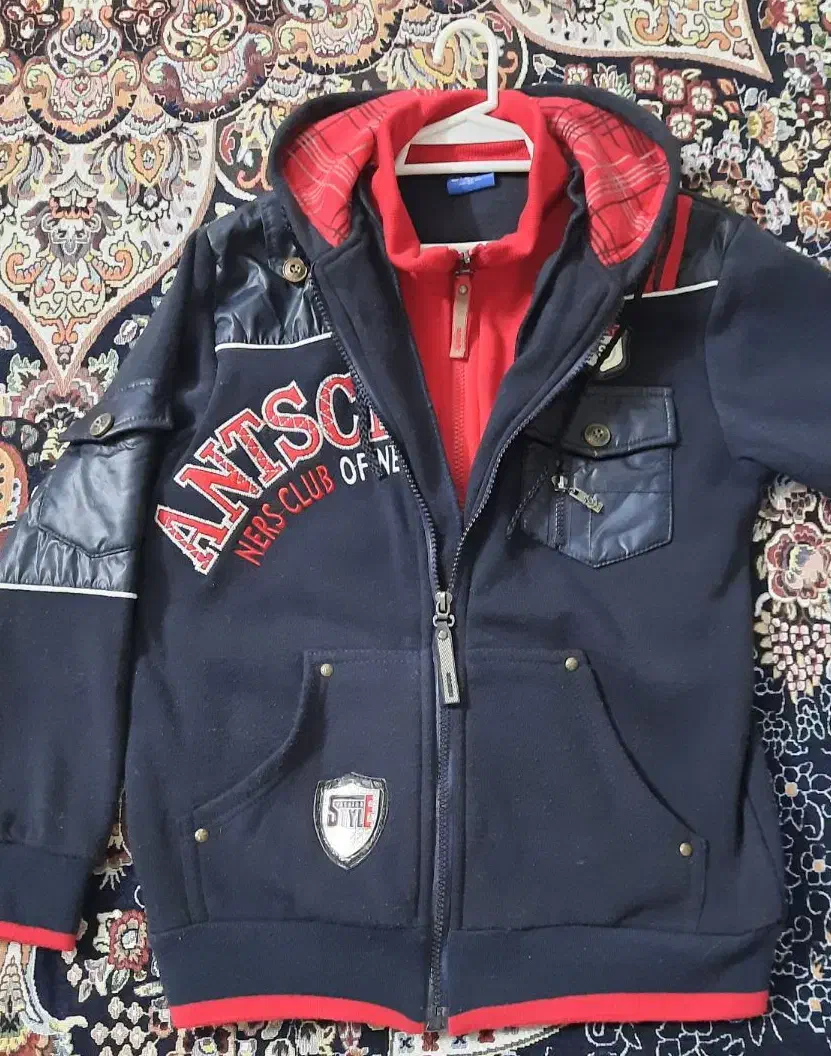 سویشرت کاپشن لباس فرم شلوارلی ست ورزشی کلاه بافت|کفش و لباس بچه|قم, باجک یک|دیوار