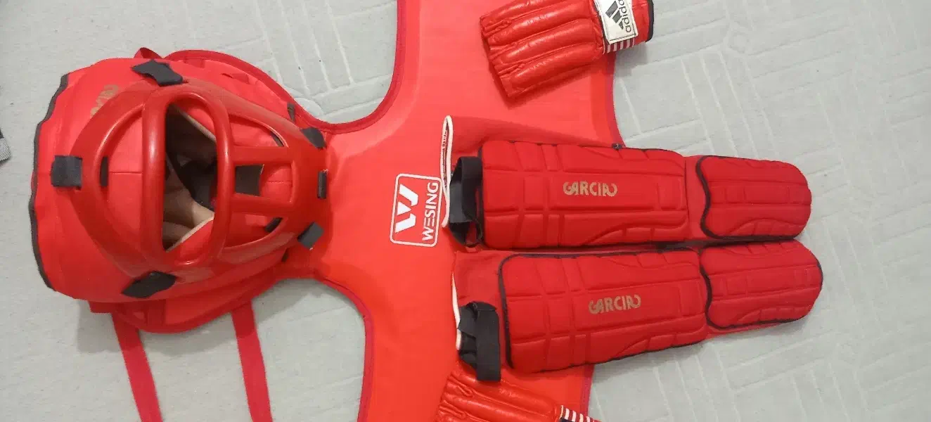 وسایل رزمی نینجا|تجهیزات ورزشی|برازجان, |دیوار